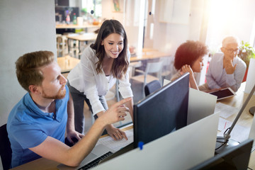 Obraz premium Successful group of business people at work in office