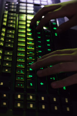 Little hand and Keyboard Pc