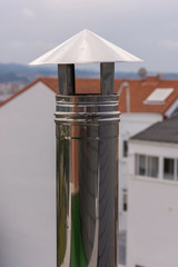 Chimenea metálica.