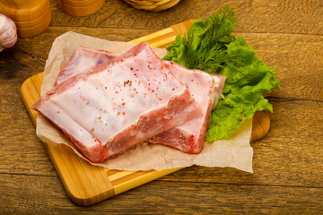 Raw pork ribs