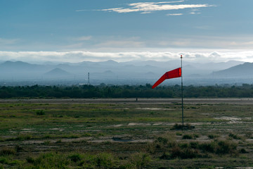 airport wind speed red sign