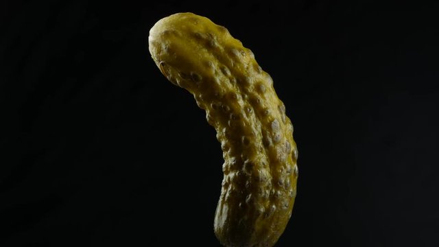 marinated pickled cucumbers