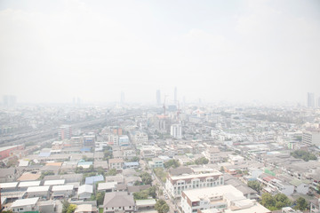 Fototapeta na wymiar Bangkok , Thailand - February 13, 2019: Bangkok skyline with air pollution 