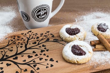 homemade marmalade cookies on the patterned presentation board