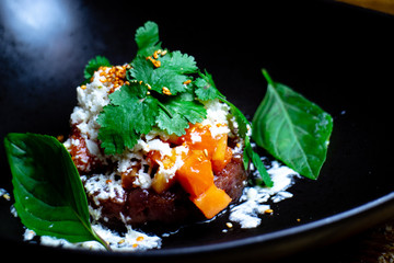 Hackfleisch Tatar, Restaurant