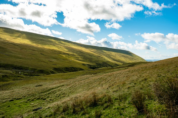 Abgeschiedene Täler in den Breacon Beacons in Wales, UK