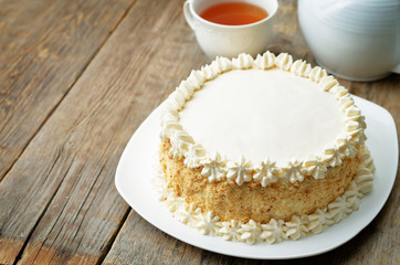 Sponge cake with butter cream
