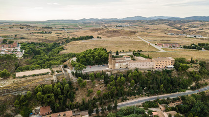 Obraz premium Sant Crist de Balaguer. Old church in the village of Balaguer (La Noguera, Lleida, Catalonia, Spain)