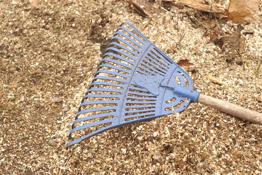 rake and garbage from sawdust     