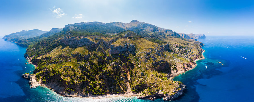 Spain, Baleares, Mallorca, Region Andratx, West Coast, Serra de Tramuntana, Mirador de Ricardo Roca