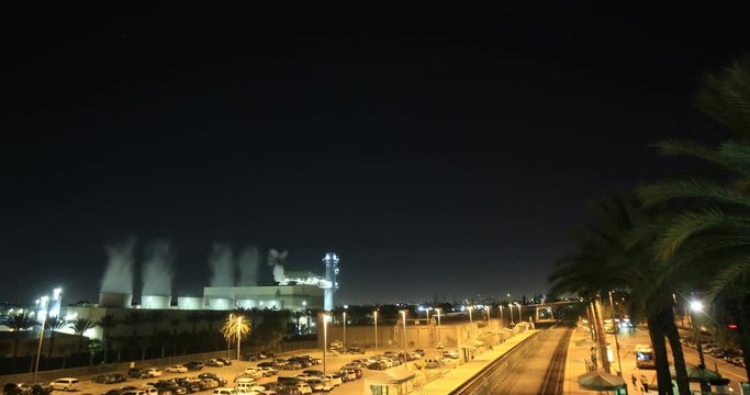 Burbank train station at night - 4k timelapse