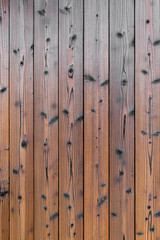 木の板壁