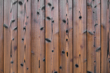 木の板壁