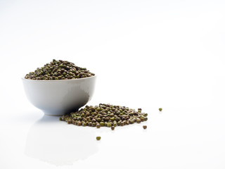 The mung beans in bowl