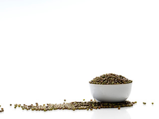 The mung beans in bowl