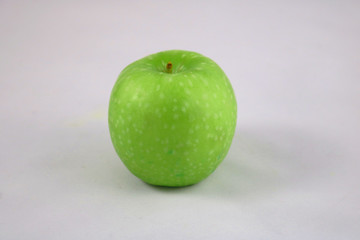 Green apple isolated on whte