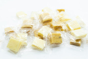 袋に入ったキャラメル