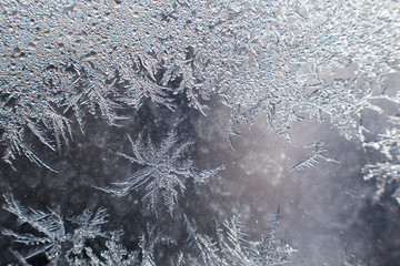 snow pattern on the glass from frost
