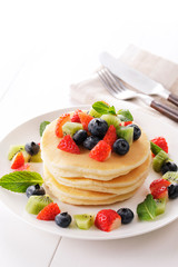 フルーツパンケーキ　Fruit pancake