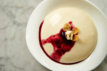 Bavarian cream with raspberry sauce