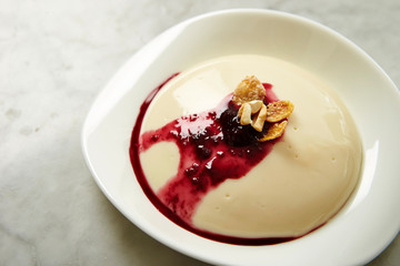 Bavarian cream with raspberry sauce