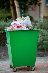 Container waste, ecology - 249316471