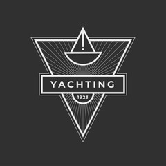 Obraz premium Yachting club logo set. Yachting, yahct club logo set with boad, sail and yacht. Yacht sport yachting club set. Vector illustration.
