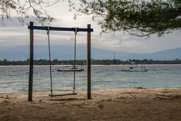 Praia na ilha Gili     indonesia
