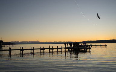 Fototapeta na wymiar Sonnenuntergang am Starnberger See im Winter