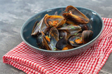 Italian Steamed Mussels cooked in Provencale style