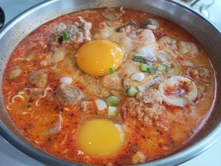 Tom Yum Seafood is a spicy food. But is very popular for Thai people.