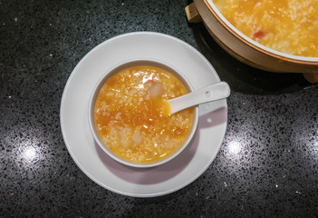 papaya and clam porridge，Nutritious breakfast