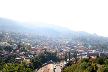 Fototapeta premium Aerial view of Sarajevo, Bosnia and Herzegovina, from Yellow Fortress on sunny day.
