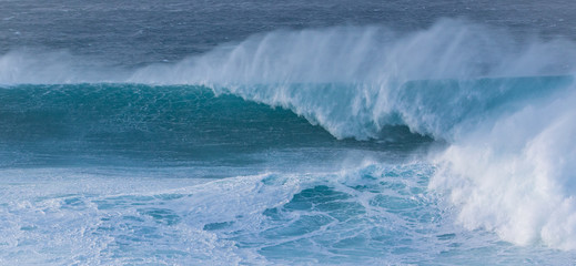 Huge waves on the North Shore of Maui