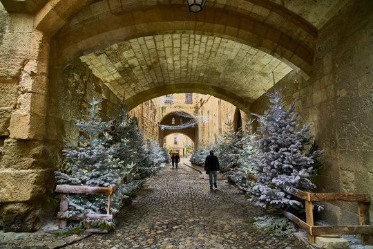 A passage in Narbona, France