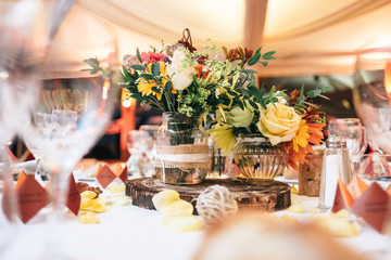 Vintage and rustic table decoration for exceptional events