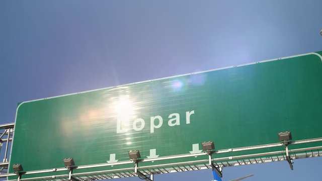 Airplane Landing Lopar