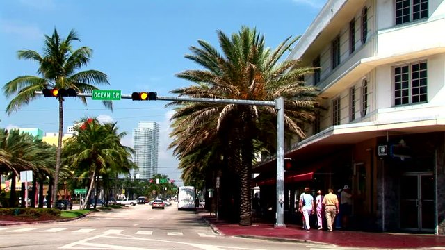 Ocean Drive Traffic Light