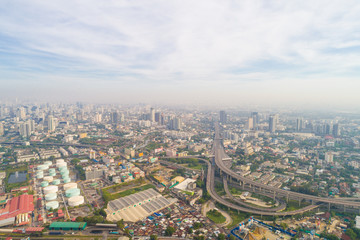 Obraz premium Aerial view Bangkok building morning with air pollution PM 2.5