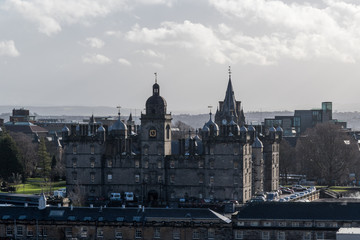 Fototapeta premium view over the oldtown of Edinburgh