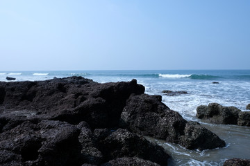 sea and rocks
