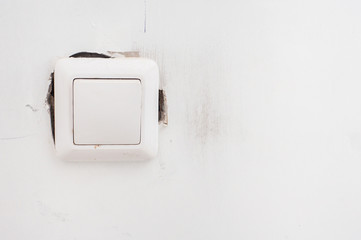 White light switch, turn on or turn off the lights