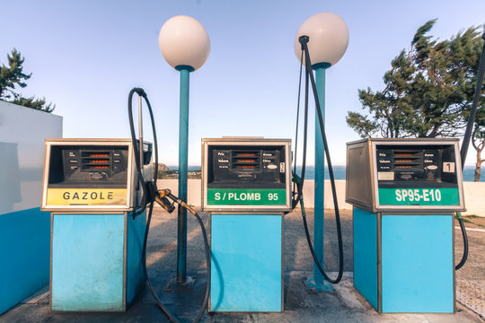 Old vintage gas station in France of the 80s, Texas style.