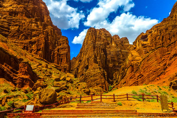 Tianshan Grand Canyon 05