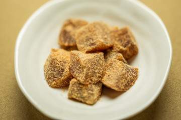 わらびもち traditional Japanese Sweet taste desert