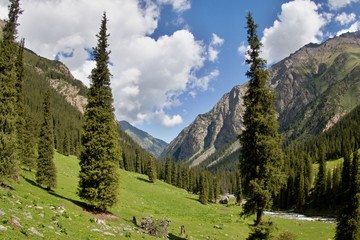 kyrgyzstan valley