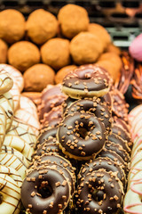 Mini donuts au chocolat, marché la Boqueria, Barcelone