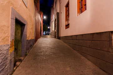 Obraz premium Night streets of Teror, Spain