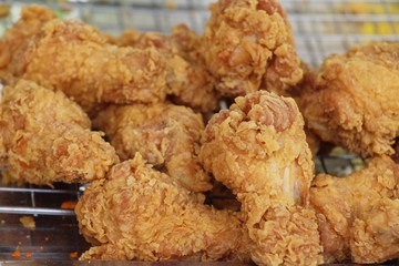Fried chicken is delicious in street food