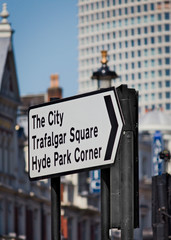 Obraz premium traffic sign - London - UK